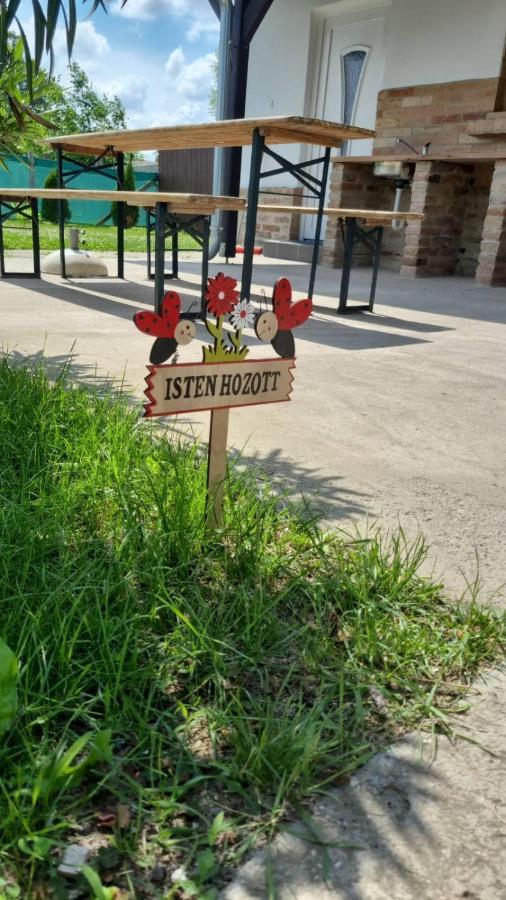 Alfa Szallashely Sándorfalva Zewnętrze zdjęcie